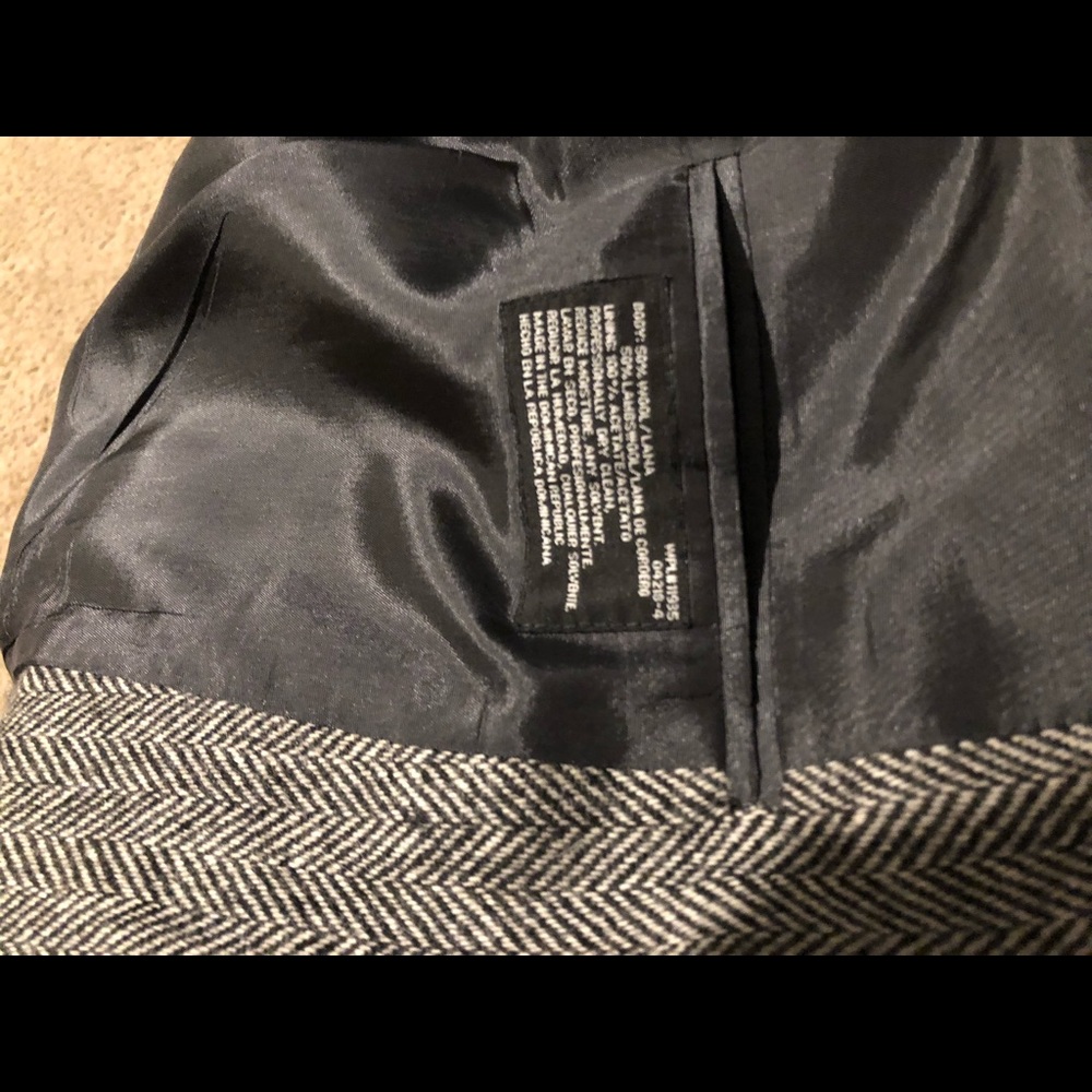 Blazer - Picture 6 of 7